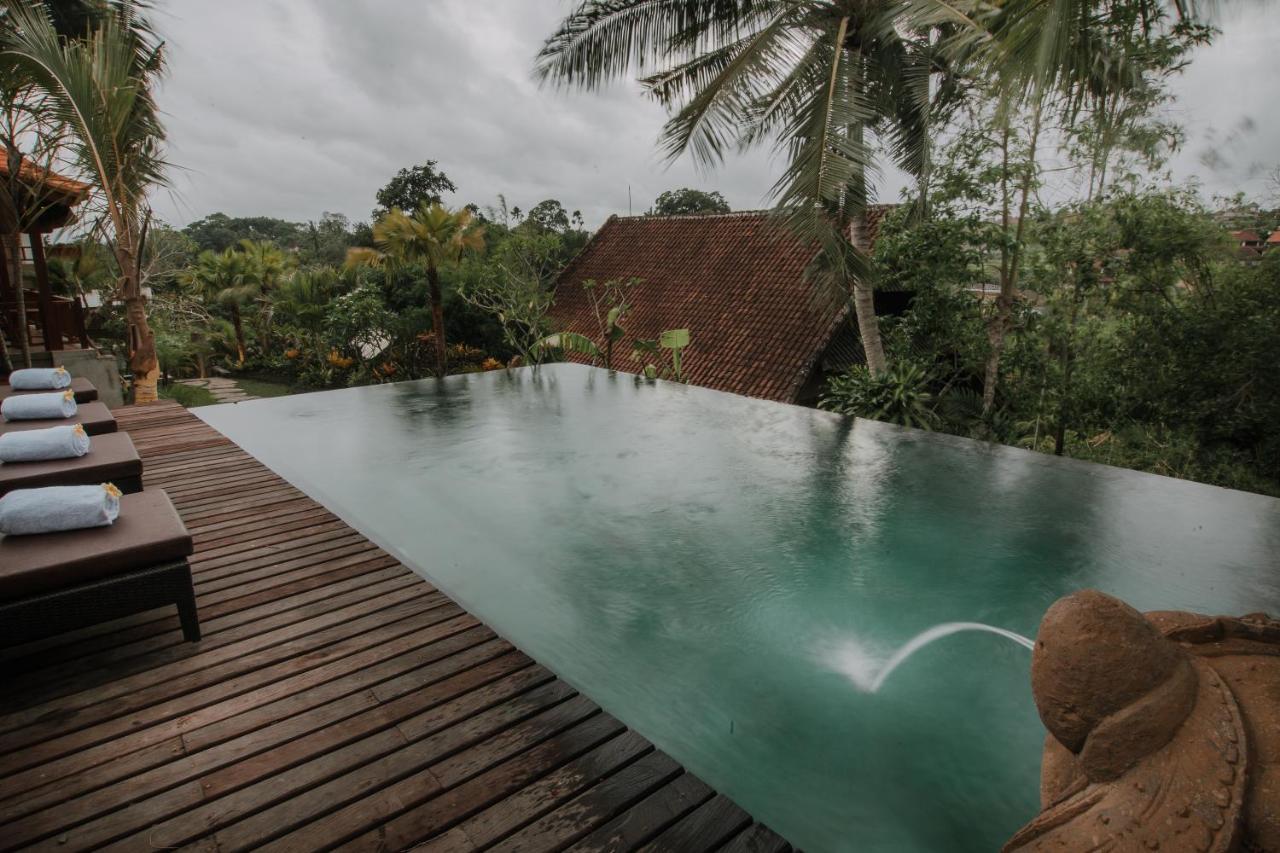 Mahadana Ubud Exterior photo
