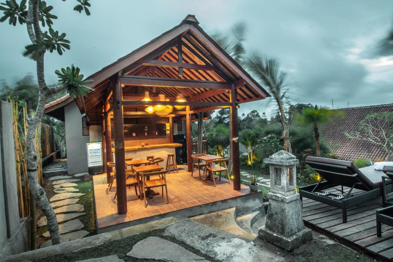 Mahadana Ubud Exterior photo